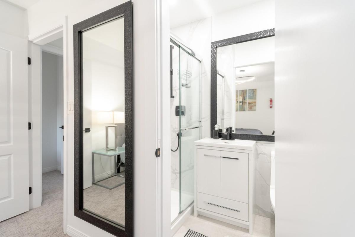 Spacious & Modern By The Beach White Rock Ngoại thất bức ảnh